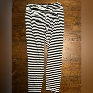 Reebok striped workout leggings